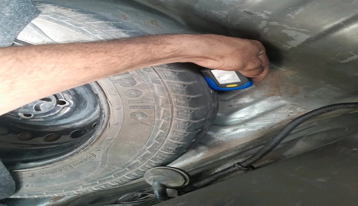 2016 Datsun Go T, Petrol, Manual, 83,901 km, tyre