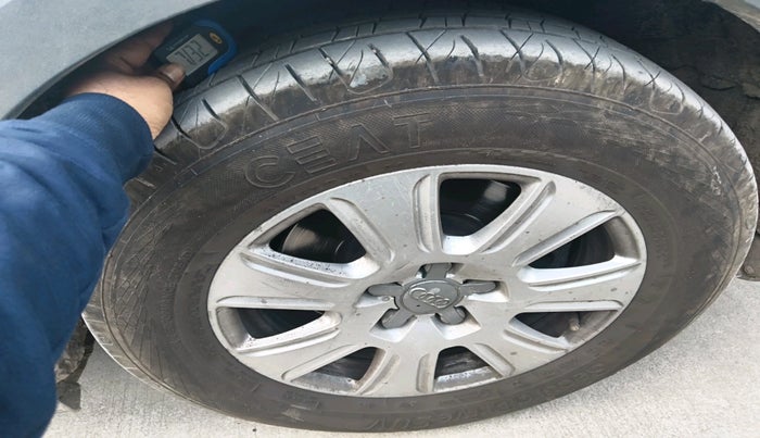 2014 Audi Q3 2.0 TDI MT S EDITION, Diesel, Manual, 1,46,738 km, tyre