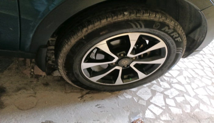 2021 Tata NEXON EV XZ PLUS, Electric, Automatic, 1,11,172 km, tyre