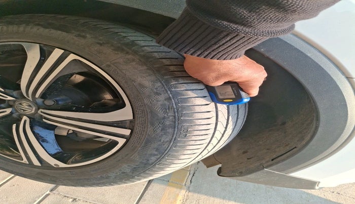 2022 MG ASTOR SAVVY 1.5 CVT, Petrol, Automatic, 25,241 km, tyre