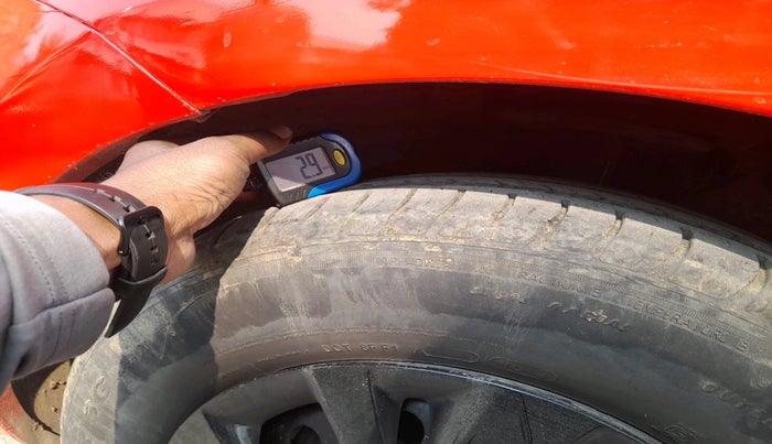 2019 Maruti Swift LXI, Petrol, Manual, 31,407 km, tyre