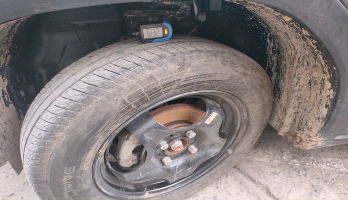 2024 Tata PUNCH ACCOMPLISHED MT CNG, Petrol, Manual, 9,101 km, tyre