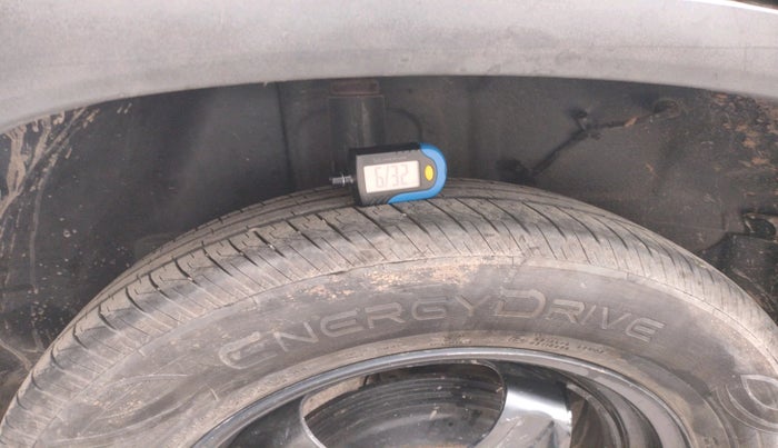 2024 Tata PUNCH ACCOMPLISHED MT CNG, Petrol, Manual, 9,101 km, tyre