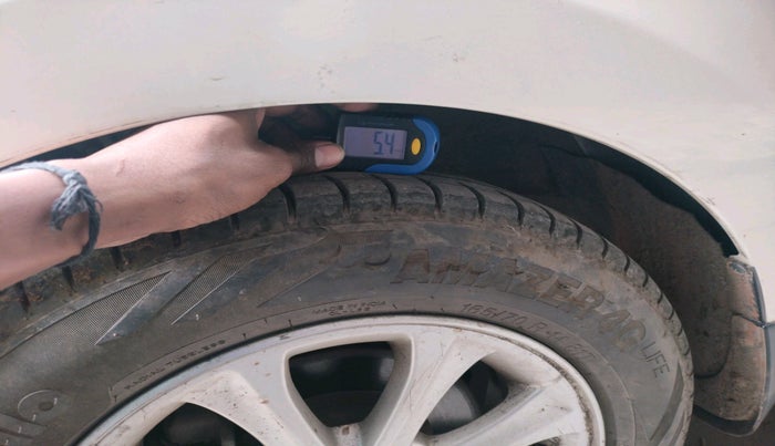 2015 Hyundai Grand i10 ASTA 1.2 KAPPA VTVT, Petrol, Manual, 99,553 km, tyre