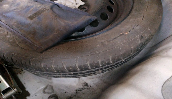 2015 Hyundai Grand i10 ASTA 1.2 KAPPA VTVT, Petrol, Manual, 99,553 km, tyre