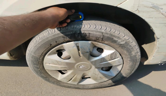 2014 Tata Indica Vista LS TDI, Diesel, Manual, 2,17,716 km, tyre