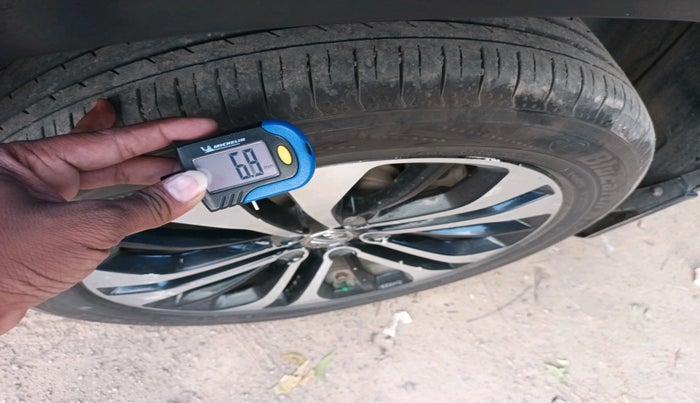 2021 MG HECTOR PLUS SHARP 1.5 PETROL TURBO CVT 6-STR, Petrol, Automatic, 70,253 km, tyre