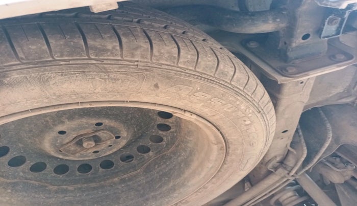 2021 MG HECTOR PLUS SHARP 1.5 PETROL TURBO CVT 6-STR, Petrol, Automatic, 70,253 km, tyre