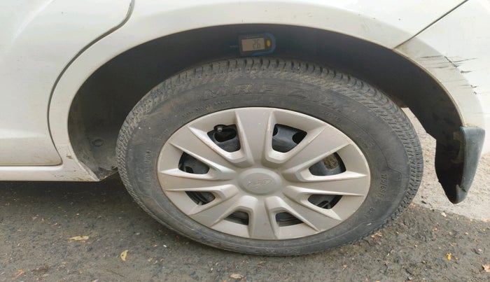 2013 Ford Figo ZXI 1.2 PETROL, Petrol, Manual, 74,600 km, tyre