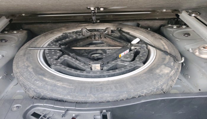 2018 BMW X5 XDRIVE30D DESIGN PURE 5 STR, Diesel, Automatic, 69,331 km, tyre