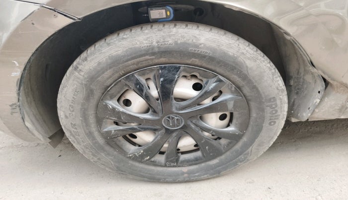 2018 Maruti Swift LXI, Petrol, Manual, 20,352 km, tyre