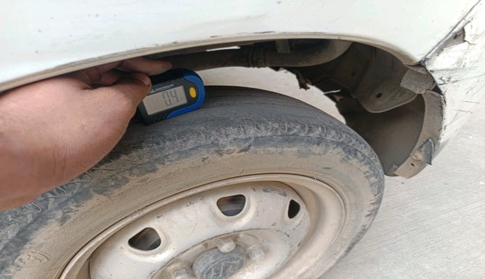 2012 Maruti Zen Estilo LXI, Petrol, Manual, 76,554 km, tyre