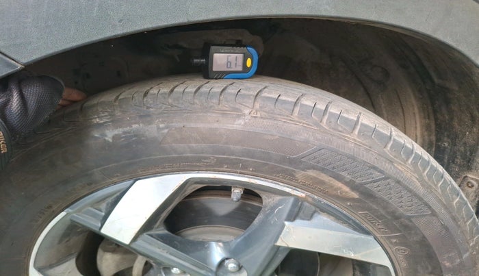 2020 Hyundai VENUE SX PLUS 1.0 TURBO DCT, Petrol, Automatic, 97,167 km, tyre