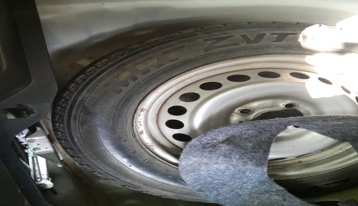 2017 Maruti Baleno SIGMA PETROL 1.2, Petrol, Manual, 50,176 km, tyre