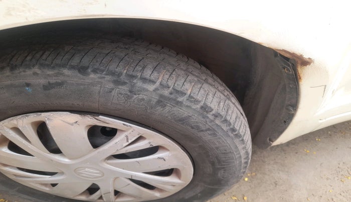 2010 Maruti Swift VXI, Petrol, Manual, 60,505 km, tyre