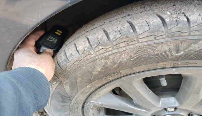 2018 Hyundai Verna 1.6 EX CRDI, Diesel, Manual, 96,975 km, tyre