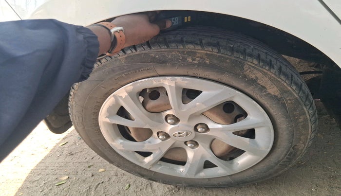 2018 Hyundai Grand i10 MAGNA U2 1.2 CRDI, Diesel, Manual, 1,79,003 km, tyre