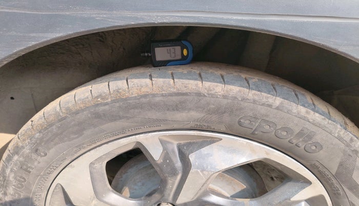 2016 Honda BR-V 1.5L I- DTEC V, Diesel, Manual, 1,57,059 km, tyre