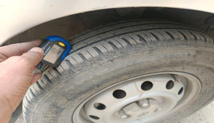 2011 Hyundai i10 ERA 1.1, Petrol, Manual, 89,146 km, tyre