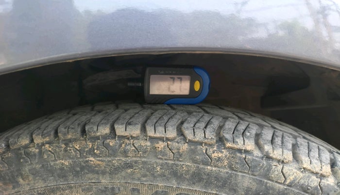 2015 Hyundai i10 SPORTZ 1.1, Petrol, Manual, 38,938 km, tyre