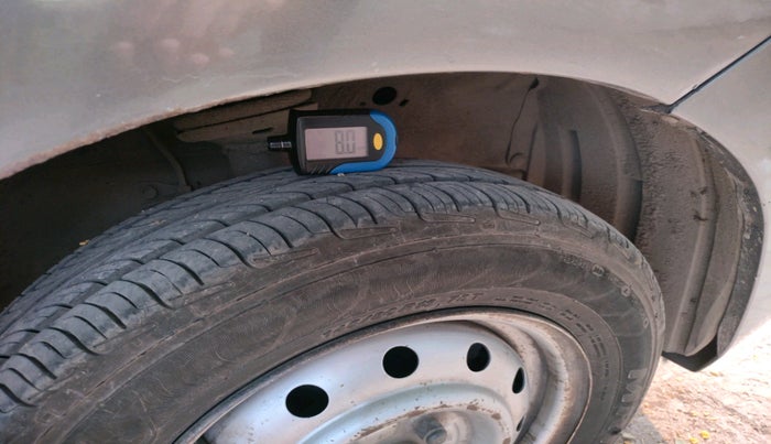 2013 Maruti Wagon R 1.0 LX, Petrol, Manual, 1,89,315 km, tyre