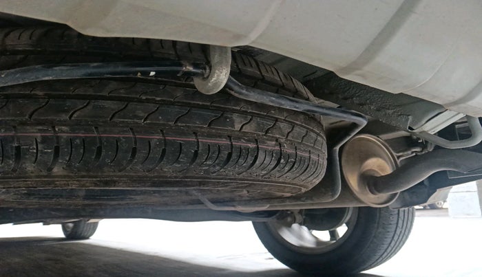 2022 Maruti XL6 ALPHA AT, Petrol, Automatic, 15,415 km, tyre