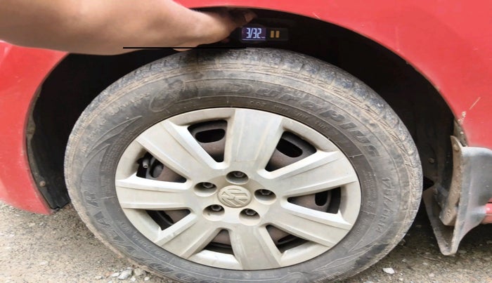 2012 Volkswagen Polo TRENDLINE 1.2L PETROL, Petrol, Manual, 86,433 km, tyre