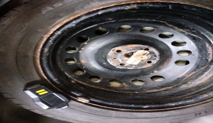 2015 Hyundai Elite i20 ASTA 1.2, Petrol, Manual, 47,680 km, tyre