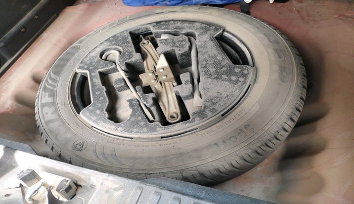 2017 Maruti Vitara Brezza VDI (O), Diesel, Manual, 75,112 km, tyre