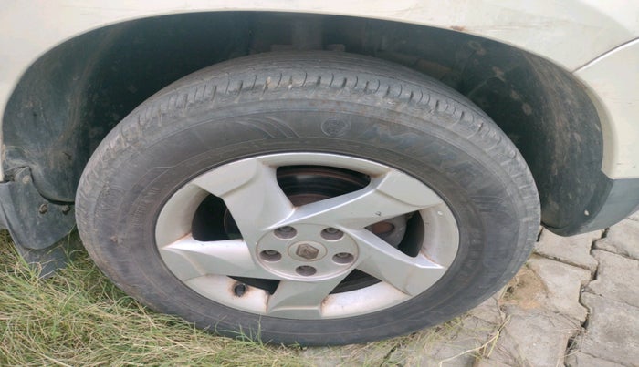 2014 Renault Duster 85 PS RXL DIESEL, Diesel, Manual, 1,30,100 km, tyre