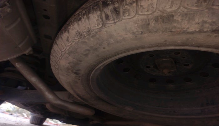 2016 Mahindra XUV500 W10 AT 1.99, Diesel, Automatic, 1,61,406 km, tyre