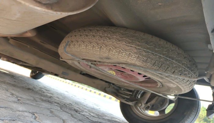 2019 Renault TRIBER RXZ, Petrol, Manual, 34,291 km, tyre