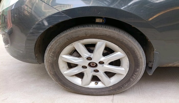 2017 Tata Zest XT PETROL, Petrol, Manual, 29,150 km, tyre