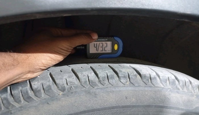 2021 Maruti XL6 ZETA MT, Petrol, Manual, 32,158 km, tyre