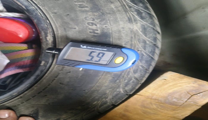 2011 Hyundai i20 SPORTZ 1.2, Petrol, Manual, 78,953 km, tyre