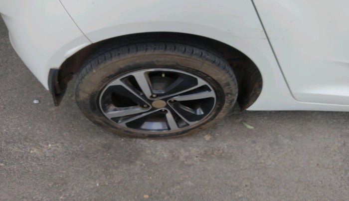 2021 Tata ALTROZ XZ PETROL, Petrol, Manual, 22,513 km, tyre