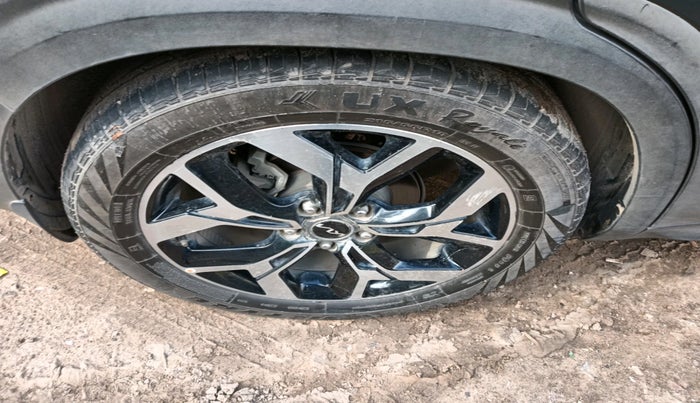 2023 KIA SELTOS  GTX PLUS 1.5 DIESEL AT, Diesel, Automatic, 13,939 km, tyre