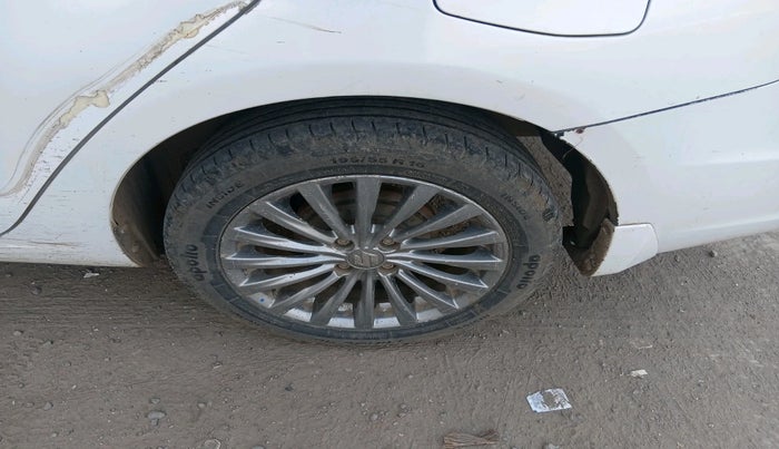 2015 Maruti Ciaz ZDI+, Diesel, Manual, 1,16,568 km, tyre