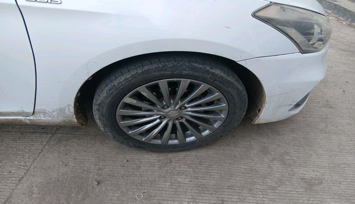 2015 Maruti Ciaz ZDI+, Diesel, Manual, 1,16,568 km, tyre