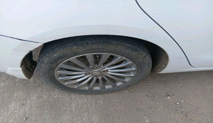 2015 Maruti Ciaz ZDI+, Diesel, Manual, 1,16,568 km, tyre