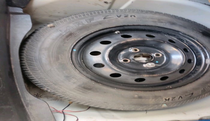 2015 Maruti Swift Dzire VDI, Diesel, Manual, 1,19,219 km, tyre