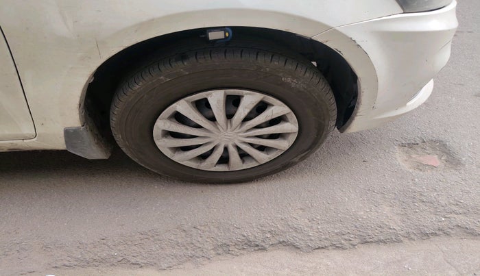 2015 Maruti Swift Dzire VDI, Diesel, Manual, 1,19,219 km, tyre