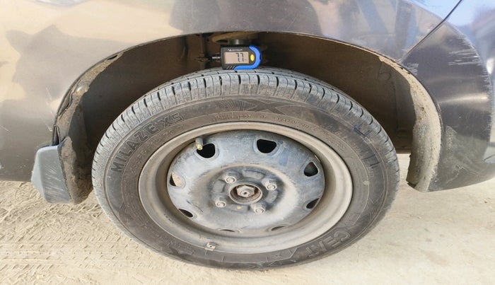 2015 Maruti Alto K10 VXI (O), Petrol, Manual, 48,808 km, tyre