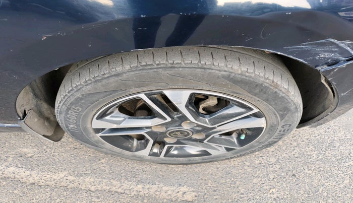 2018 Tata TIGOR XZ PLUS PETROL, Petrol, Manual, 1,25,518 km, tyre