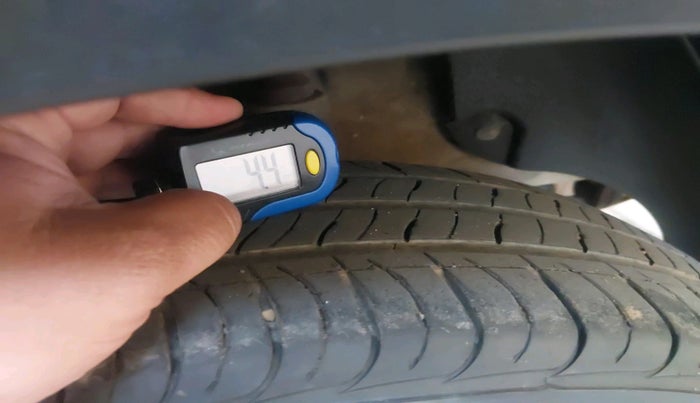 2021 KIA SELTOS HTK PLUS 1.5 IMT, Petrol, Manual, 25,027 km, tyre