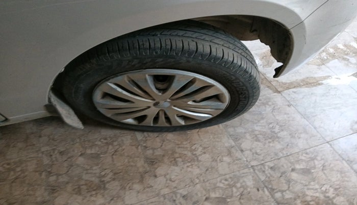 2011 Maruti Alto K10 LXI, Petrol, Manual, 80,898 km, tyre