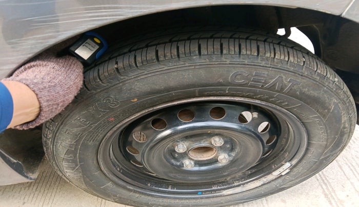 2017 Maruti Celerio ZXI AMT, Petrol, Automatic, 52,034 km, tyre