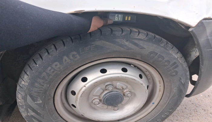 2011 Maruti Alto LXI, Petrol, Manual, 53,301 km, tyre