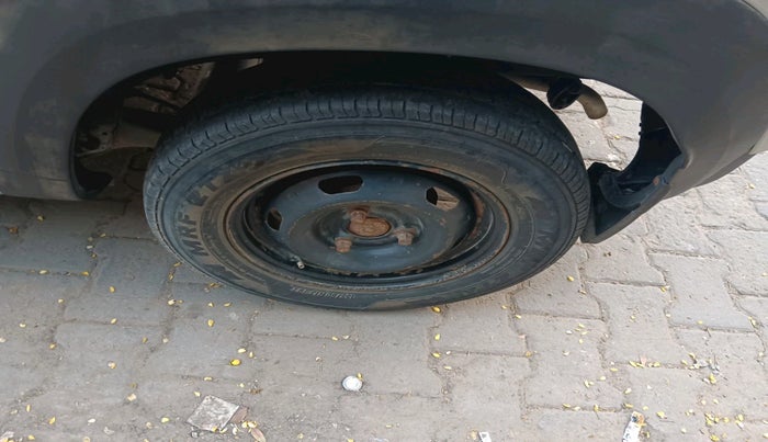 2015 Renault Kwid RXT 0.8, Petrol, Manual, 88,937 km, tyre