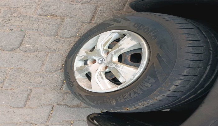 2015 Renault Kwid RXT 0.8, Petrol, Manual, 88,937 km, tyre